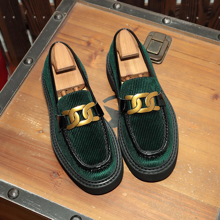 Hezdy - Einzigartige Cord-Loafer