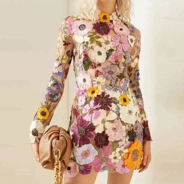 Gianna - Floral Bestickte Kleid